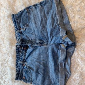 GAP Vintage Cut-off Shorts